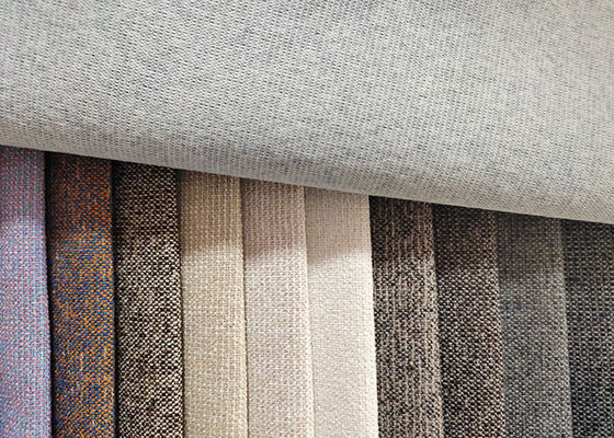 La tappezzeria 100% del poliestere Sofa Fabric Soft Plain Yarn ha tinto il tessuto